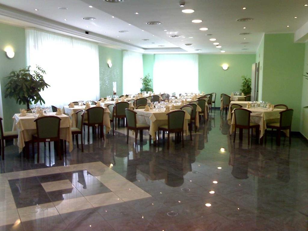 Sea Garden Hotel Acquappesa Exterior photo